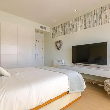 Luxury Waterfront Apartamento