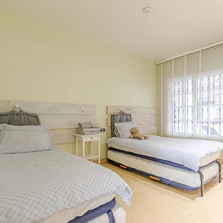 Luxury Waterfront Apartamento *