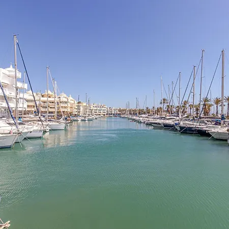 Luxury Waterfront * Benalmádena